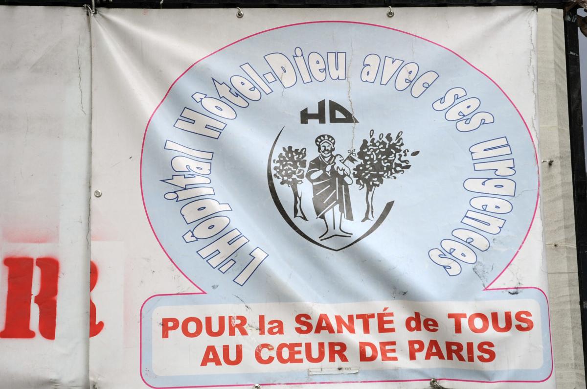 l'Hôpital Hôtel - Dieu avec ses Urgences pour la Santé de tous au coeur de Paris