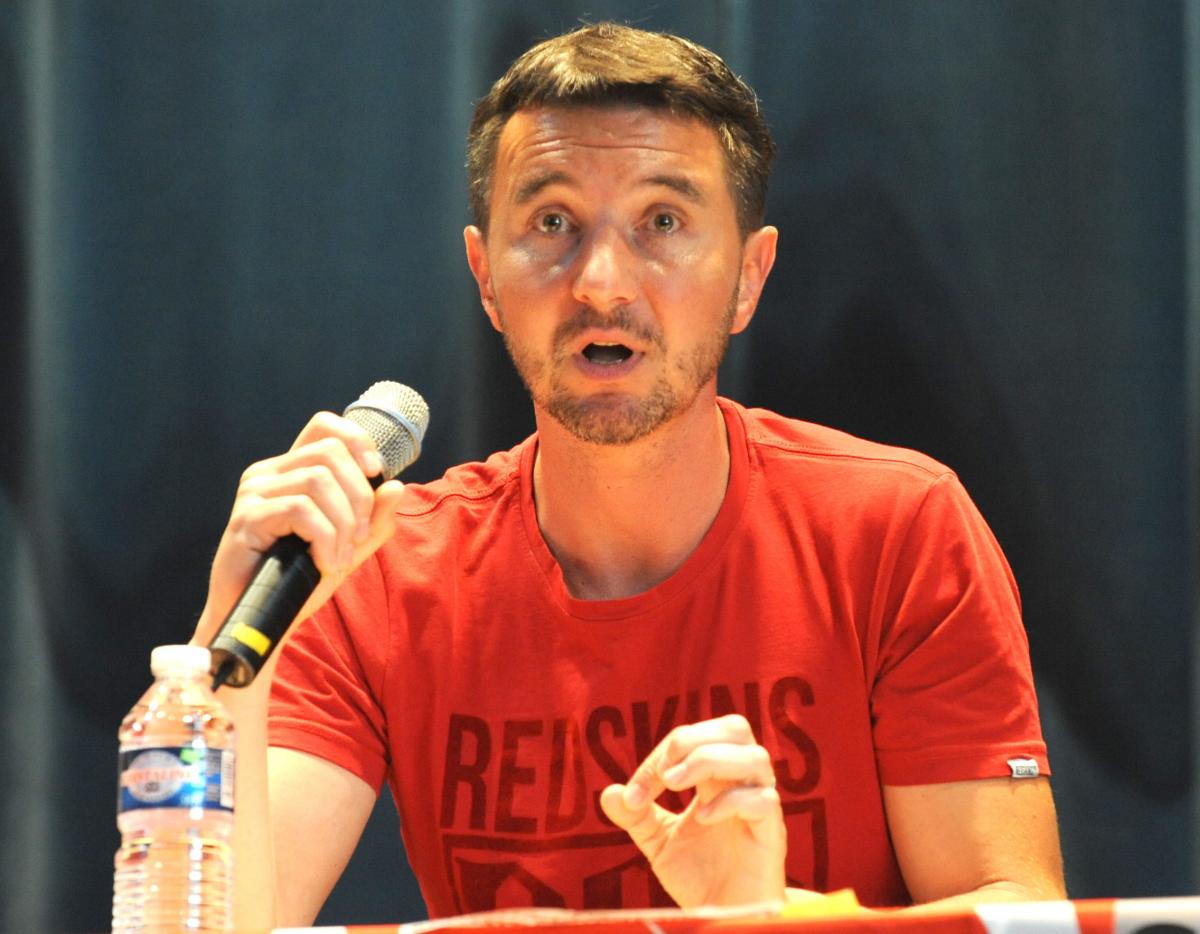 Olivier Besancenot Meeting sur la Grèce et lEtat Espagnol