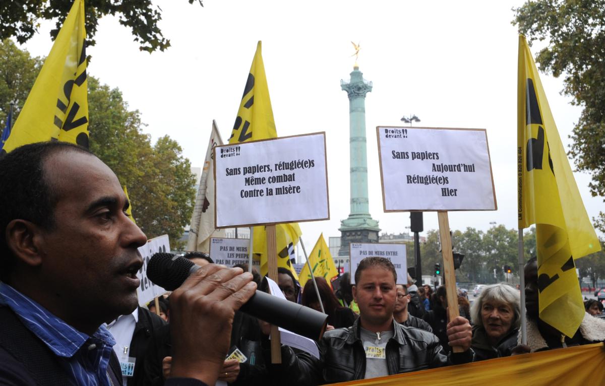 Association Droits devant !