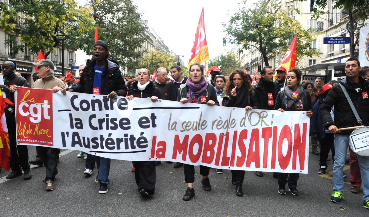 Banderole Cgt contre la crise et l'Austérité