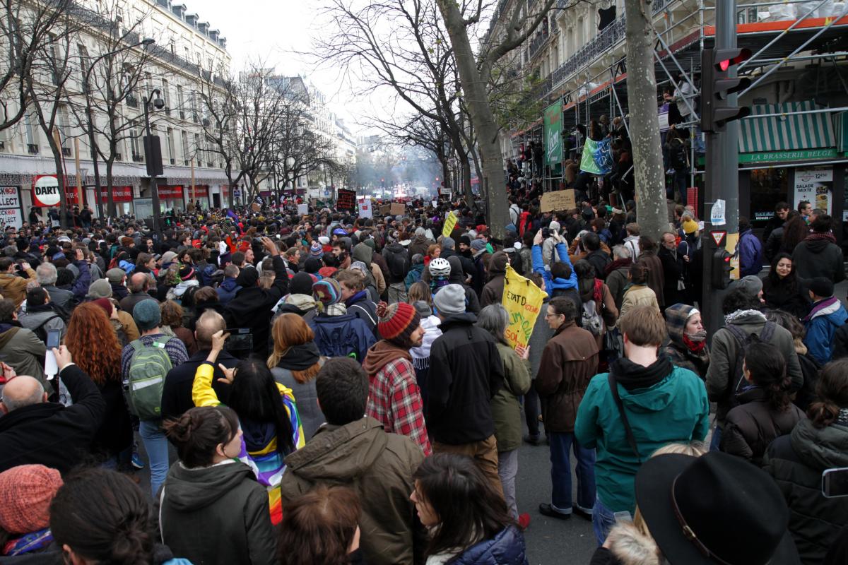 La manifestation partant de la République rapidement bloquée par la police