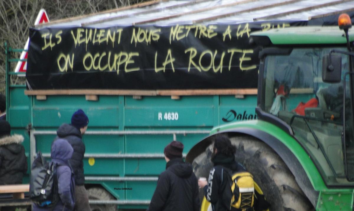 On occupe la route...