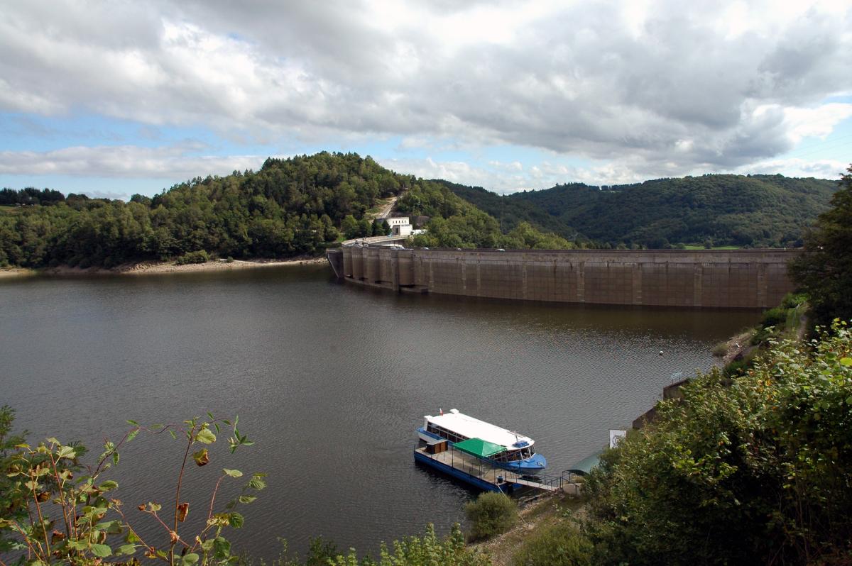 Barrage hydroélectrique de Bort les Orgues