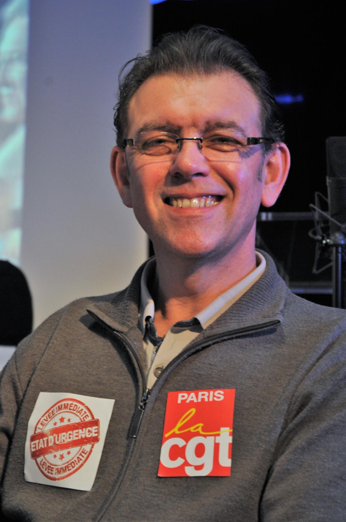 Patrick Picard UD Cgt Paris au Meeting pour la levée de lEtat dUrgence