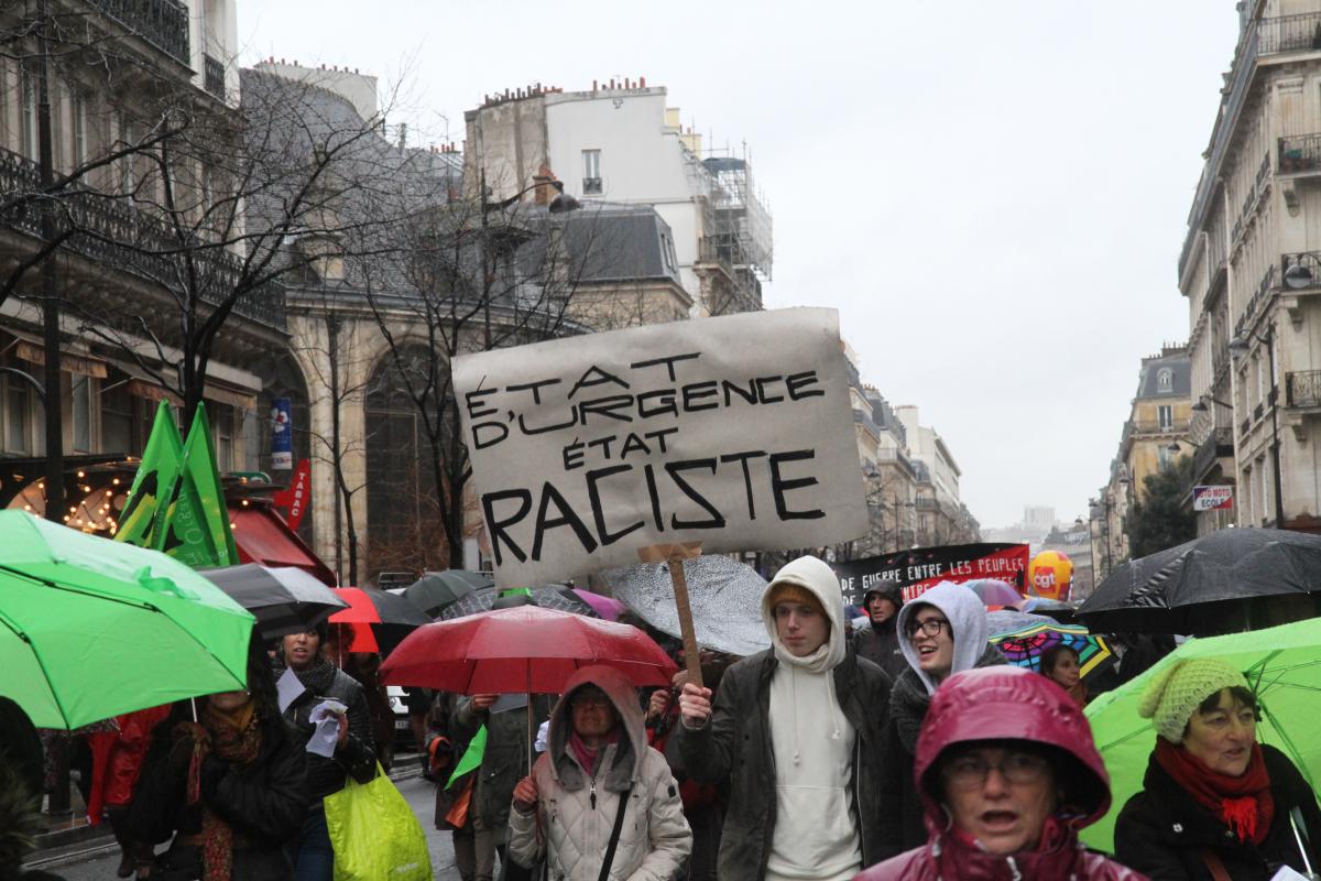 Etat d'urgence état raciste