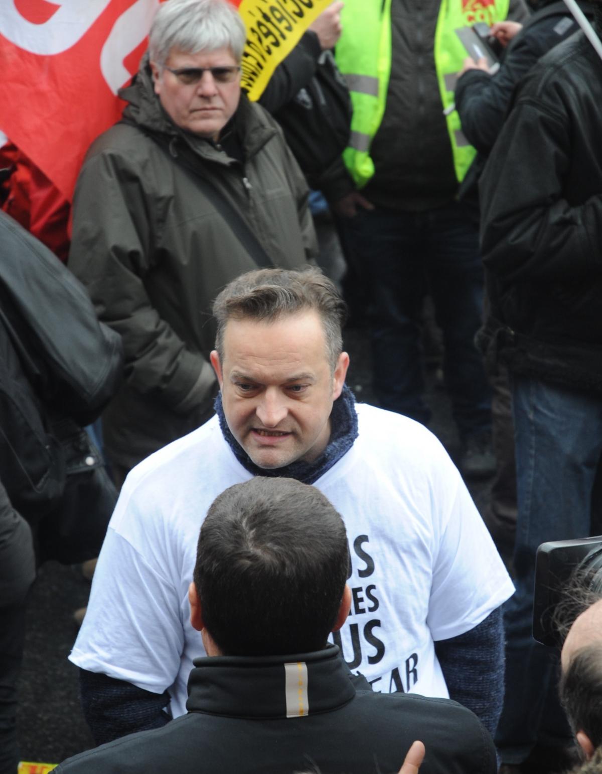 Syndicaliste CGT Mickaël Wamen de l'usine Goodyear fait partie des condamnés