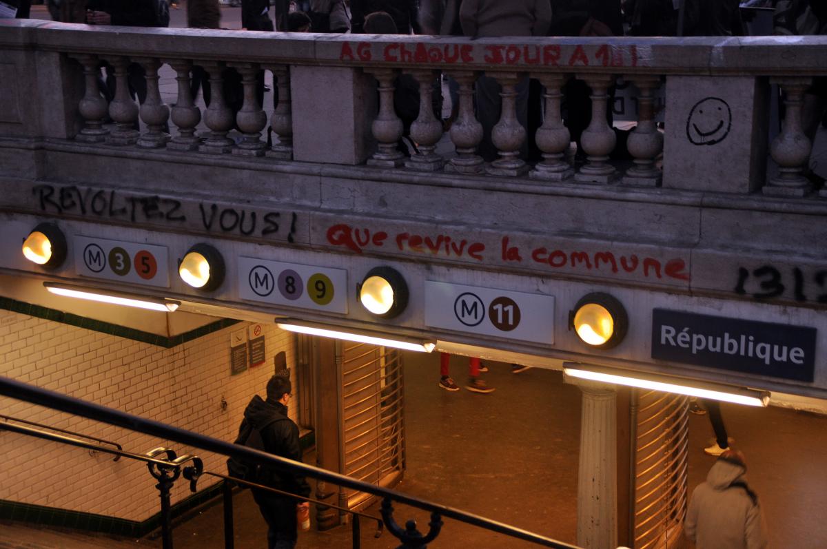 Entrée du métro République