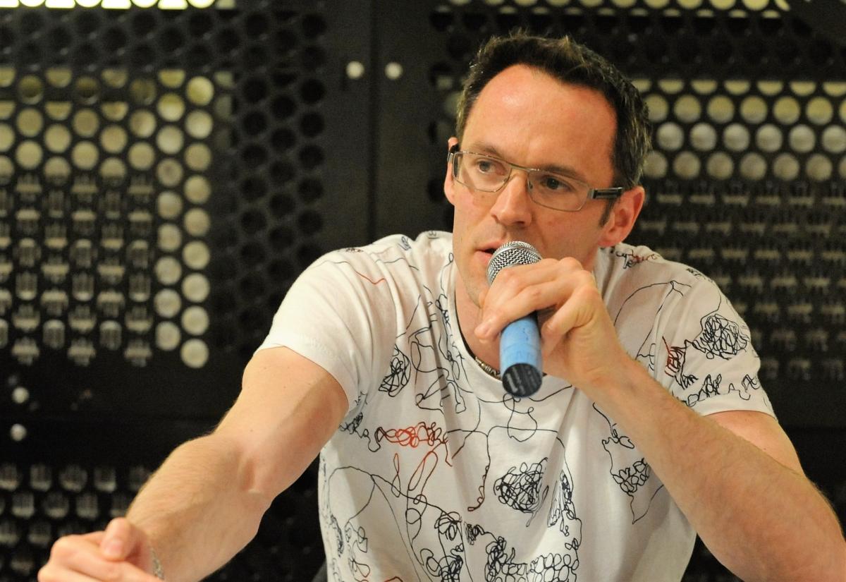 Jérôme Beaurein (Sud aérien Air France) table ronde sur la répression et l'état d'urgence