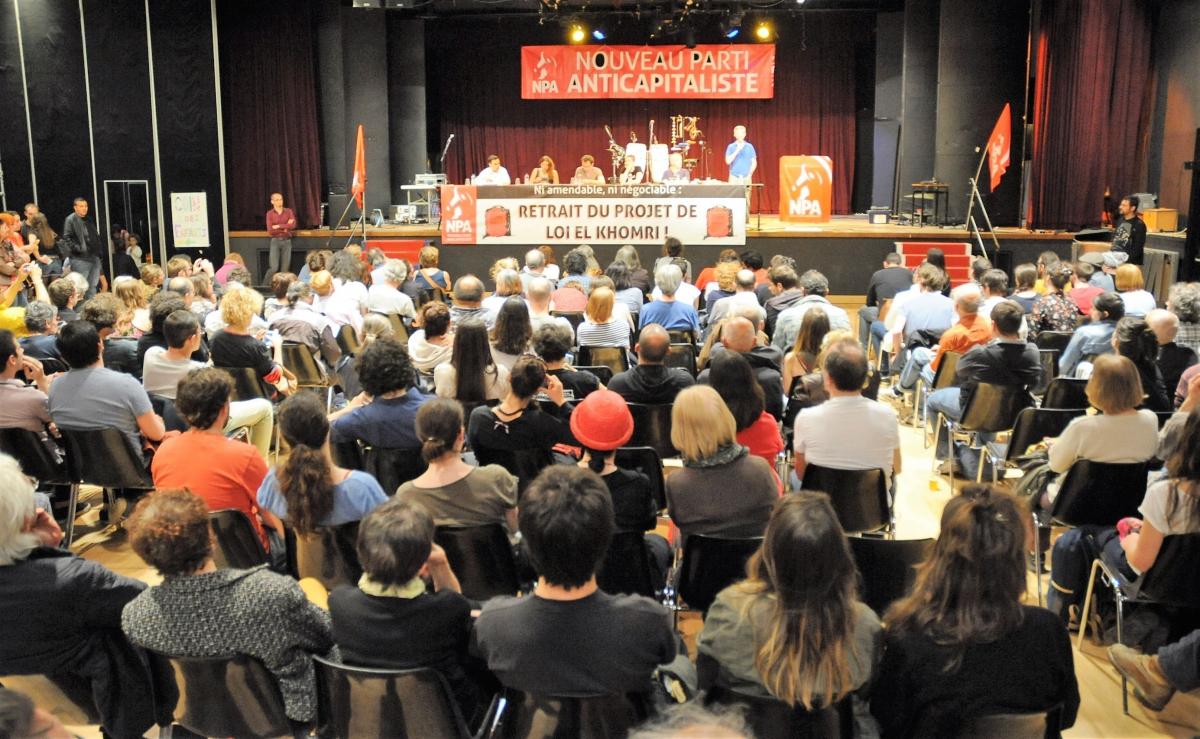 Yann Cézard salle du Meeting à la Fête du Npa de Paris