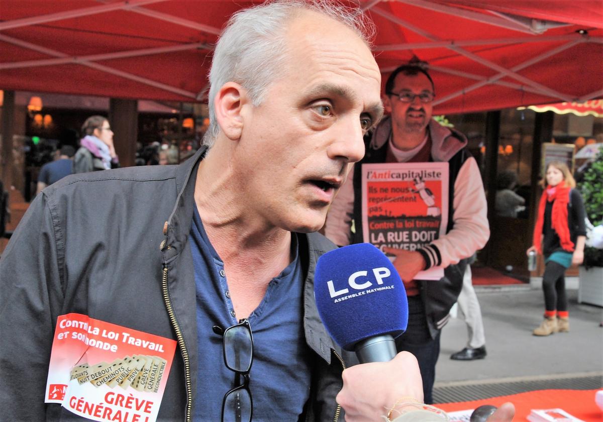 Philippe Poutou à la manifestation contre la loi Travail Paris 12 Mai 2016
