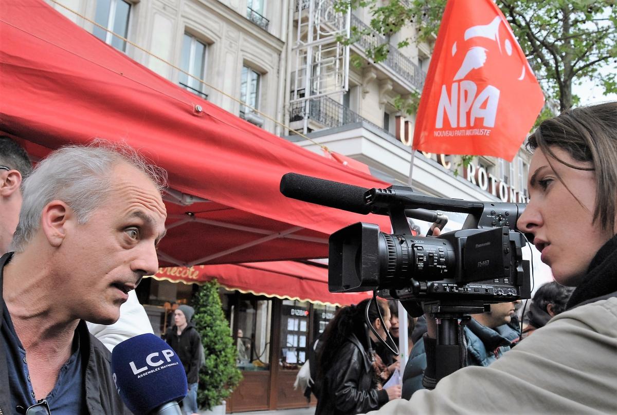 Philippe Poutou au point fixe du Npa Interview sur LCP Assemblée Nationale
