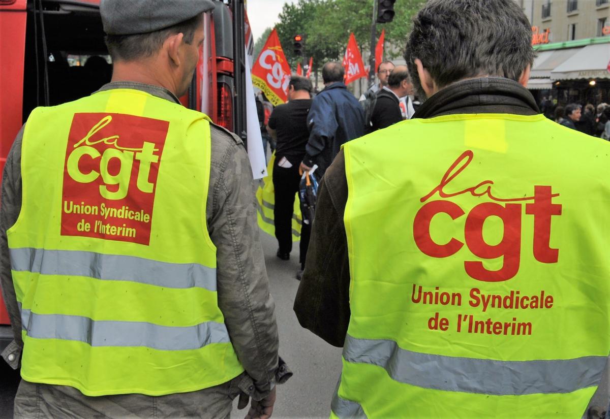 Union syndicale Cgt de l'Intérim à la manifestation contre la loi Travail et le 49.3