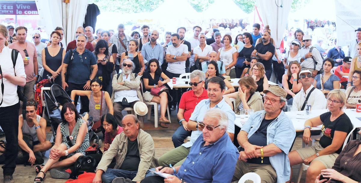 Stand du Npa Fête de l'Humanité à la Courneuve 10 septembre