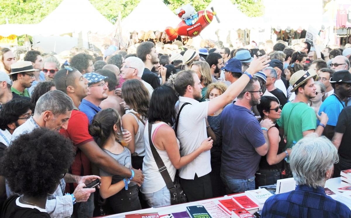 Devant le stand du Npa Fête de l'Humanité à la Courneuve 10 septembre 2016