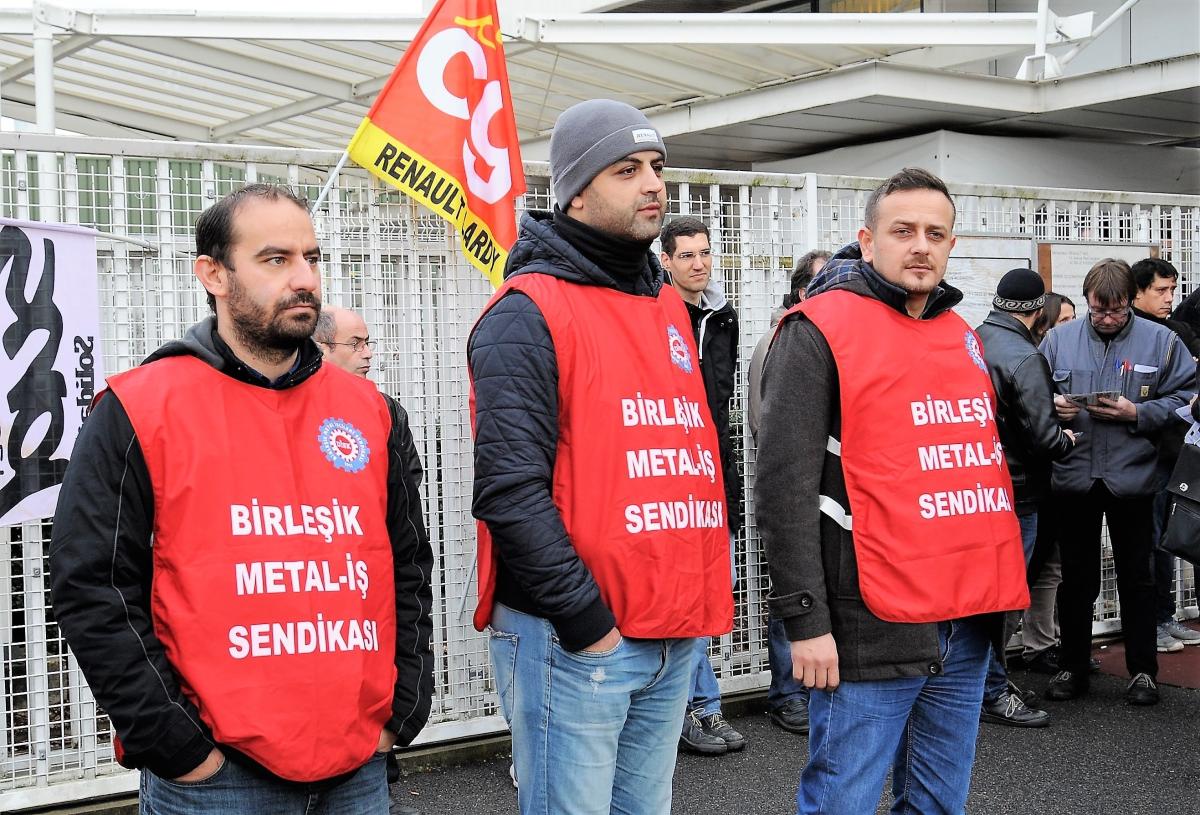 Délégation douvriers de Renault Bursa D0SK Conftionation des syndicats révolutionnaires de Turquie
