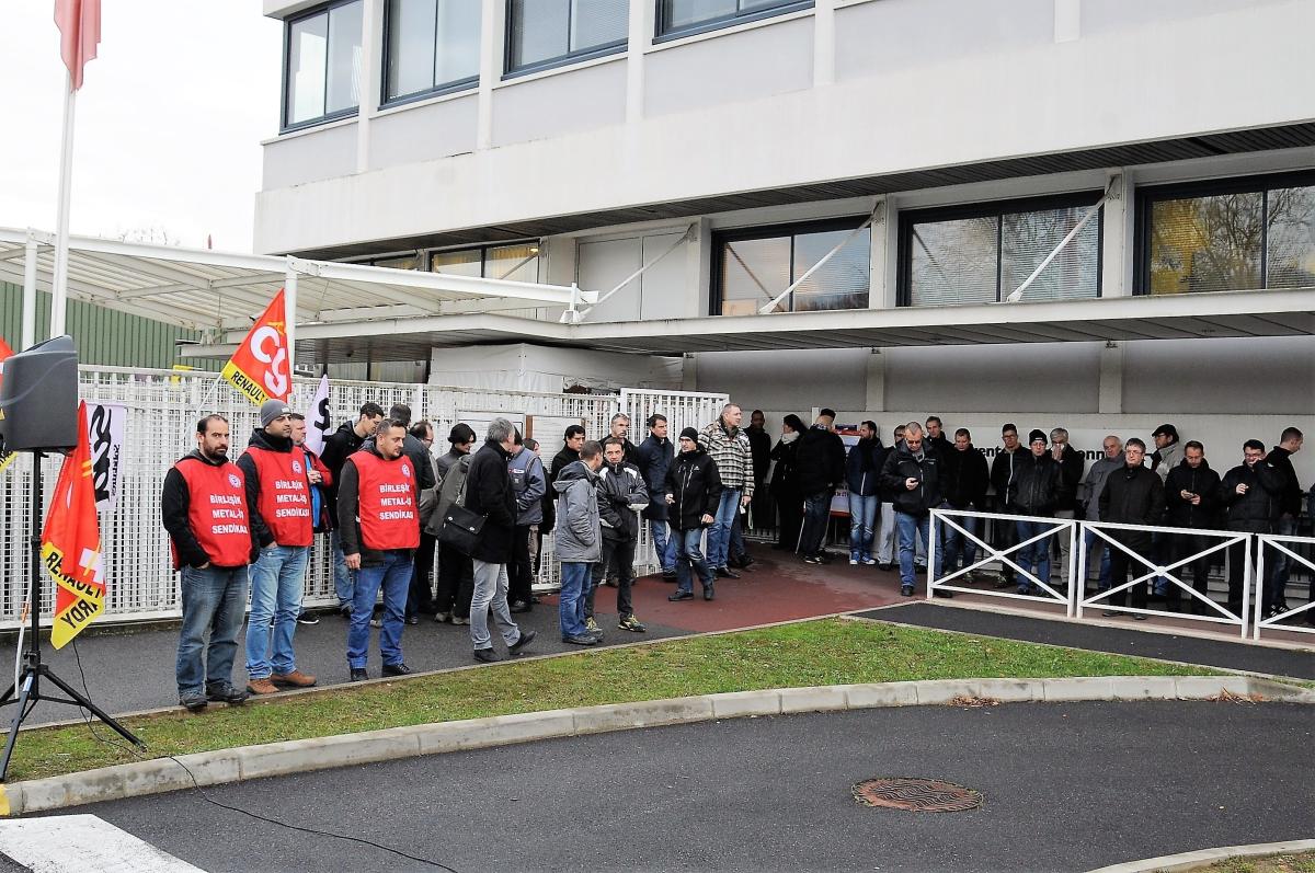 Délégation douvriers de Renault Bursa D0SK Conftionation des syndicats révolutionnaires de Turquie
