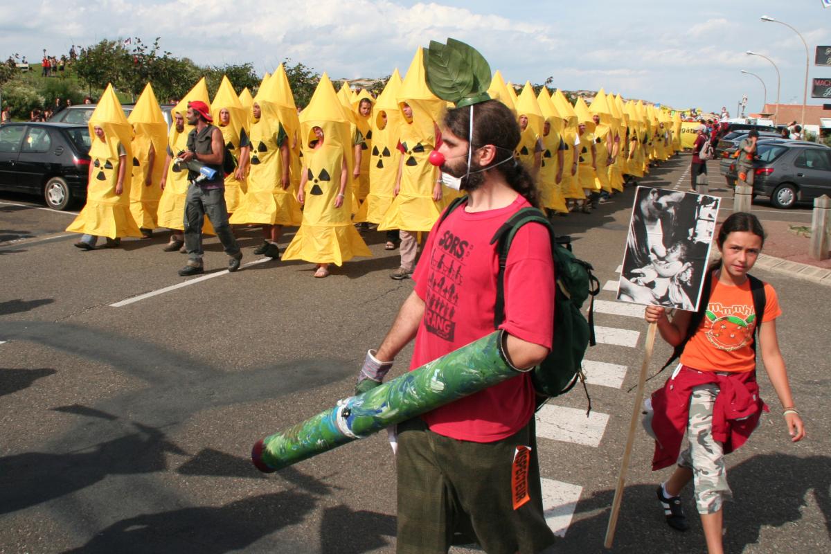 manifestation Biscarosse contre M-51