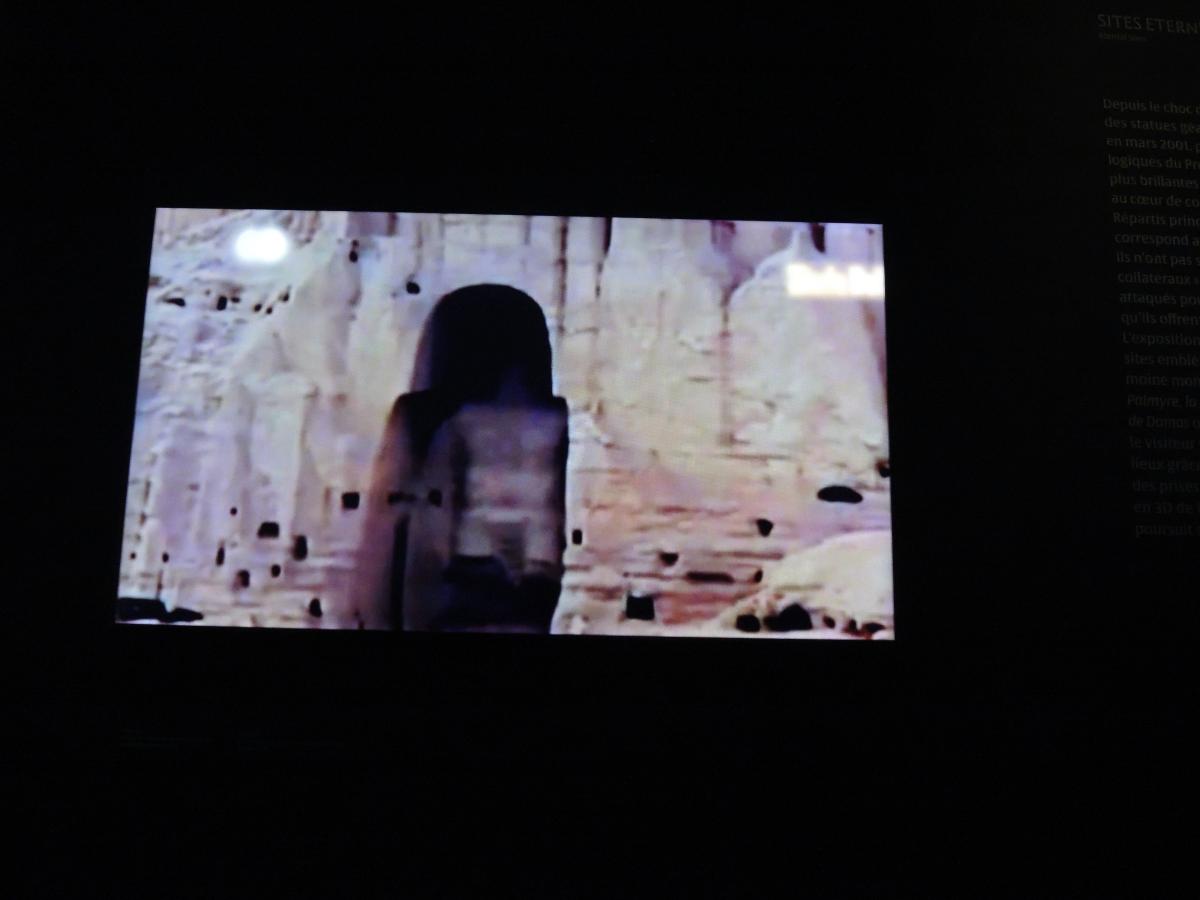 Destruction du Bouddha à Bamiyan centre de l'Afghanistan en Mars 2001