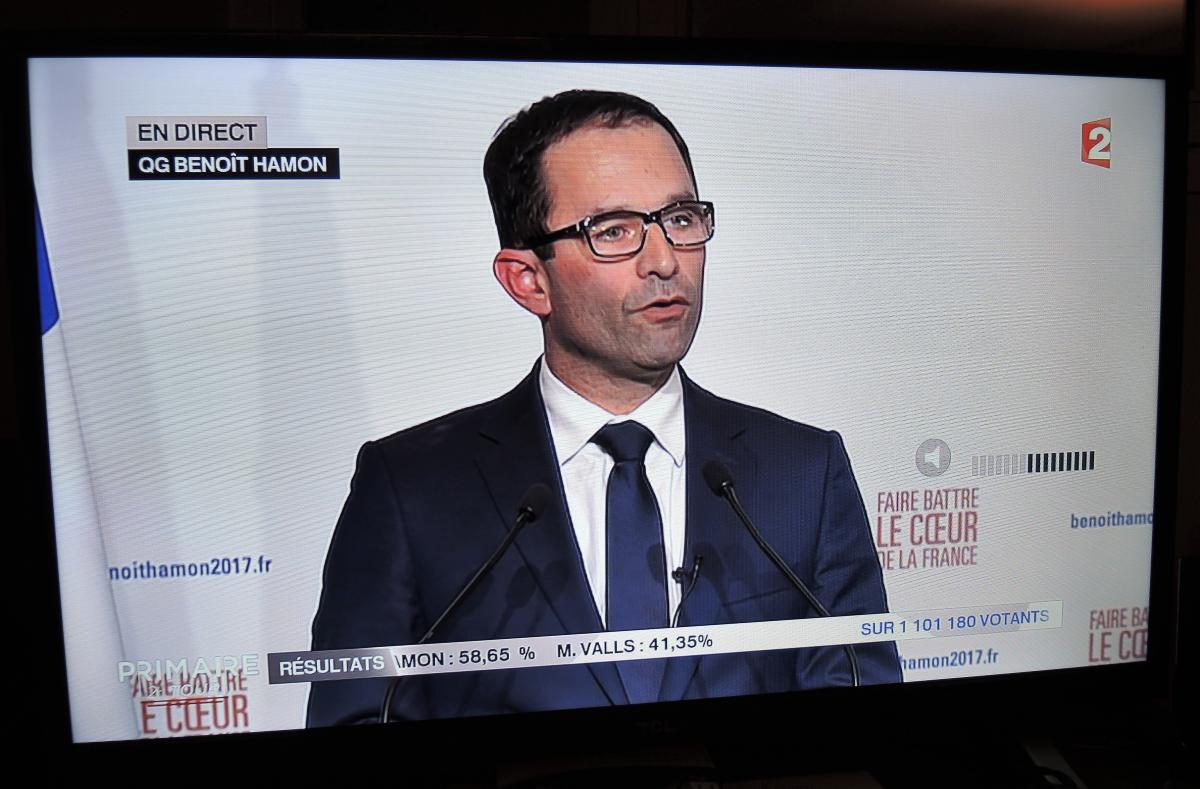 Benoit Hamon sur 1101180 votants elu à 58,65% au 2èm tour Primaire de la gauche