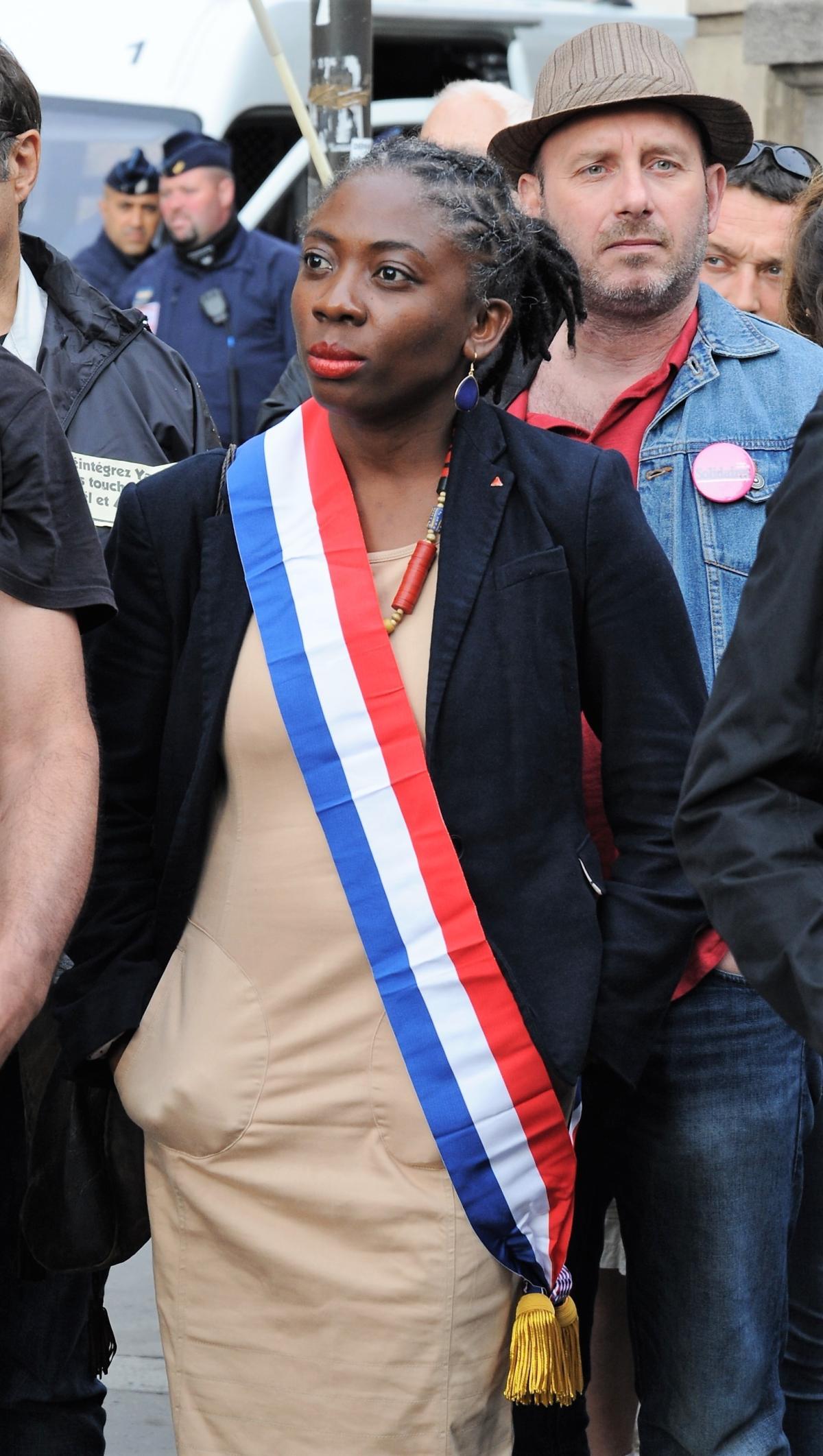 Danièle Obono députée de la 17e circonscription de Paris pour le groupe La France Insoumise en soutien à Gaël Quirante