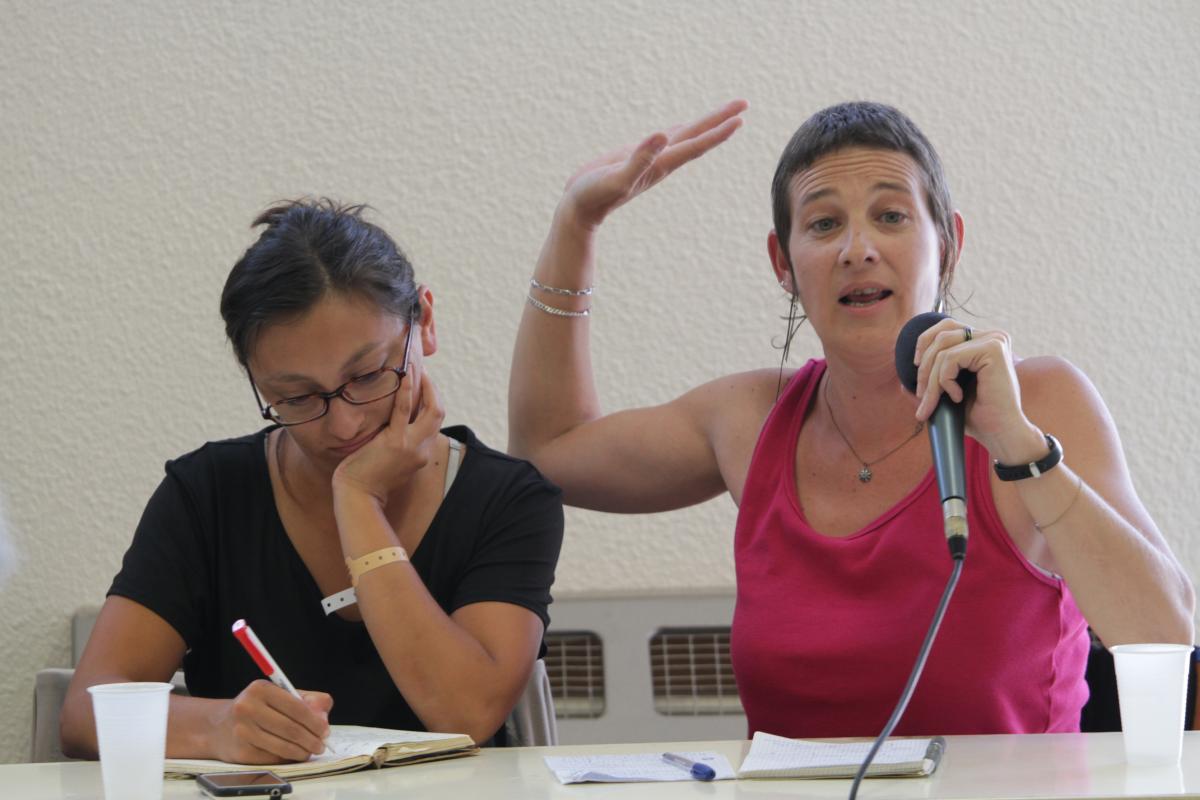 Carla Tonini (à droite) et sa traductrice