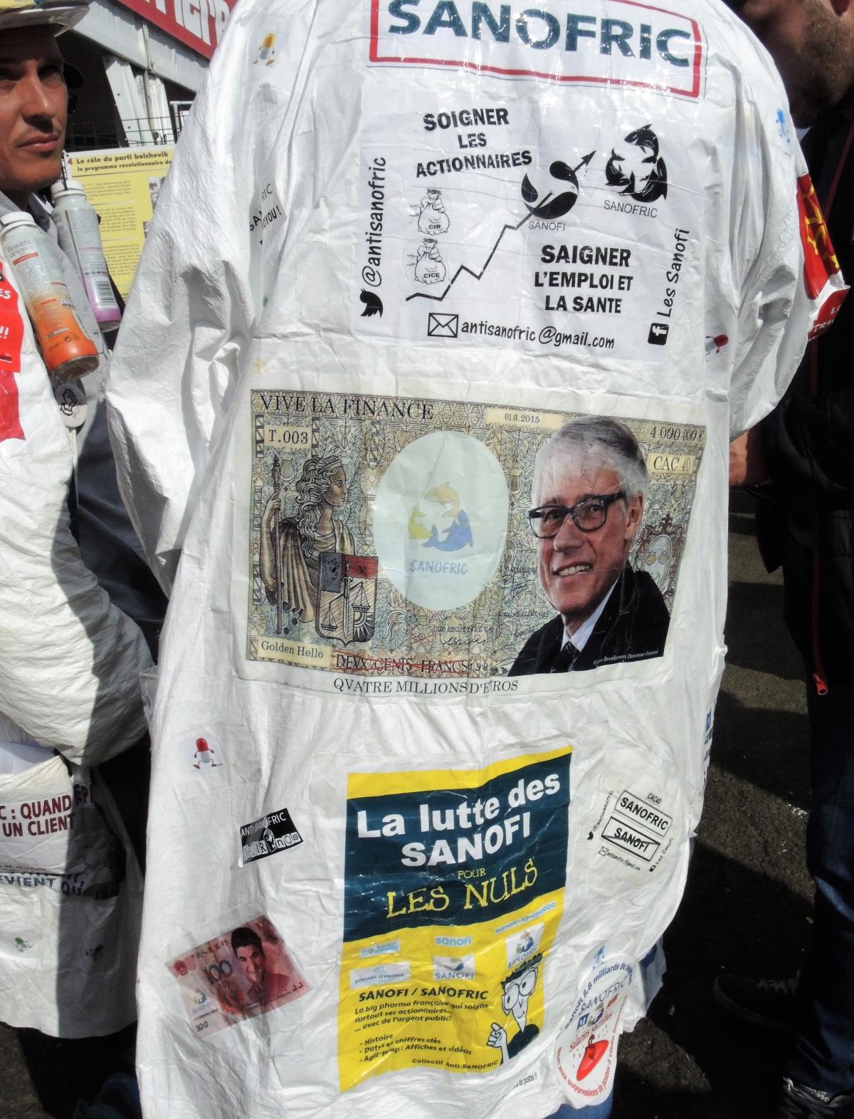 Stand du Npa les Sanofi entreprise de l'industrie pharmaceutique en lutte
