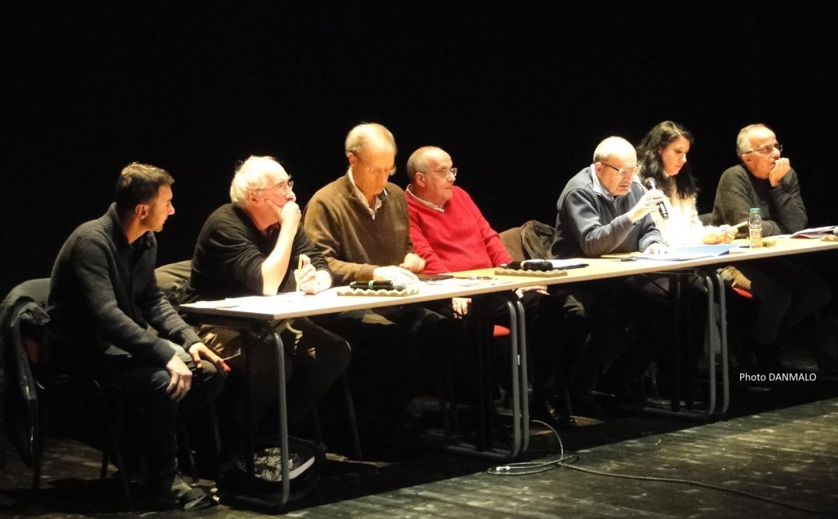 O. Besancenot, C. Laval, F. Louça, C. Michaloux, F. Sabado, M. Martin, R. Martelli