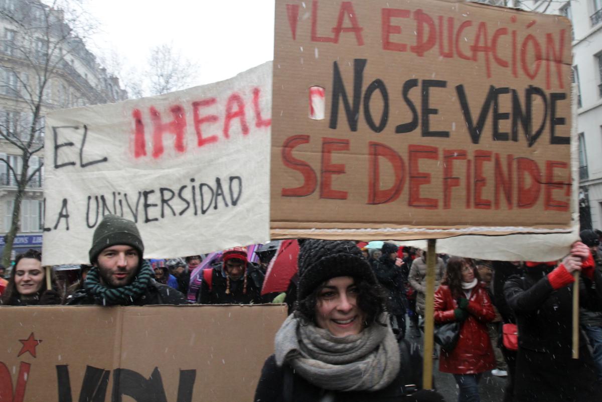 La educacion no se vende se defende