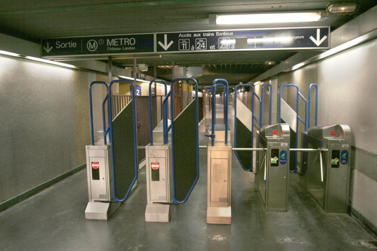 grève générale à la gare de l'est.