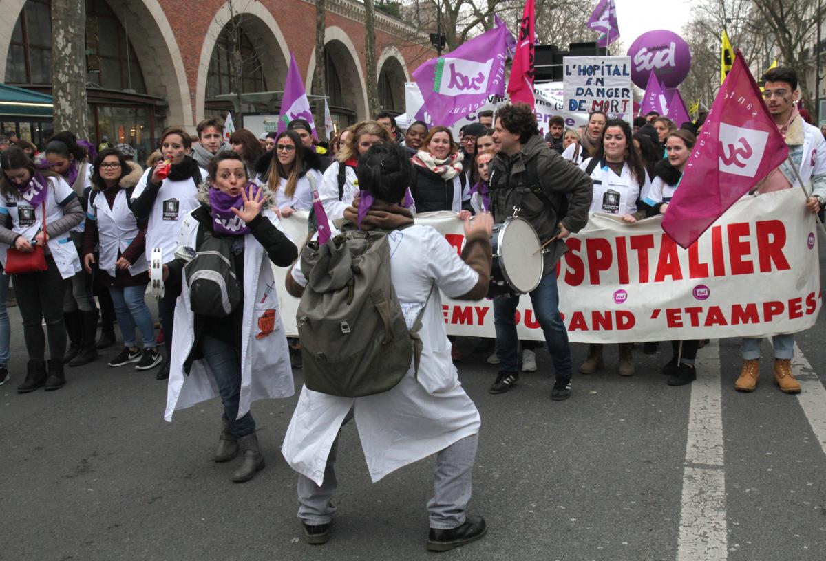Cortège centre hospitalier Etampes