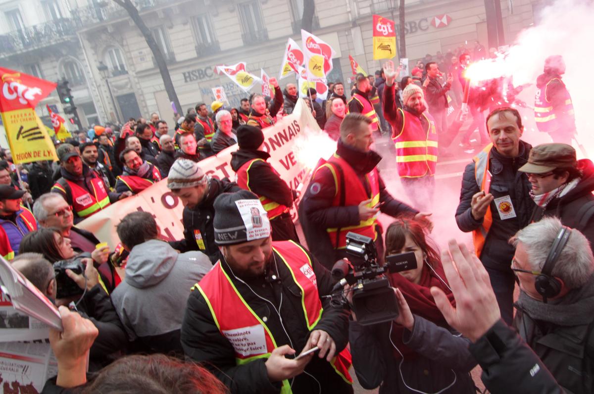 Au point fixe du NPA ovation pour Olivier Besancenot