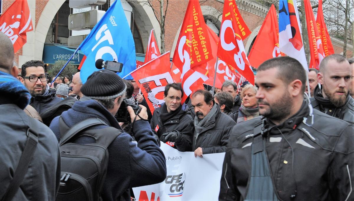 Philippe Martinez secrétaire général de la confédération Cgt à la manifestation des cheminots et des salariéEs de la fonction publique