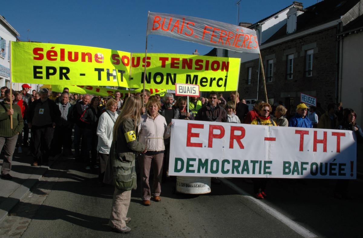Manif anti EPR et THT