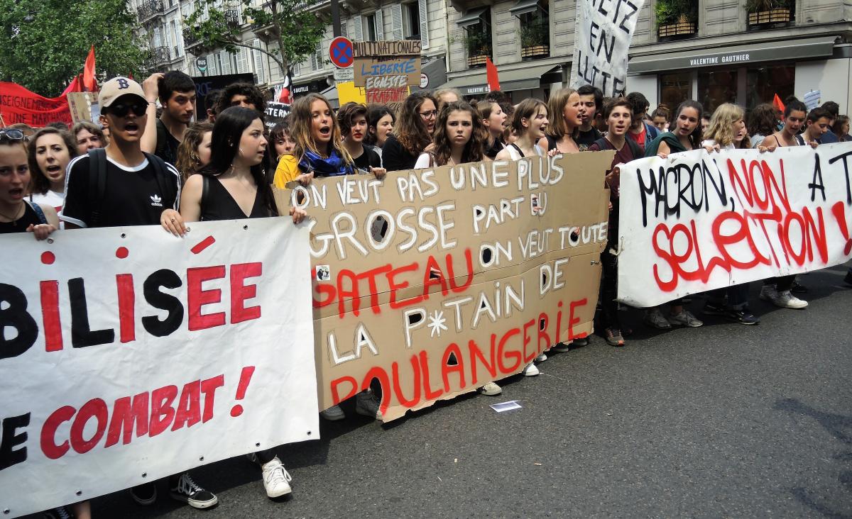 Macron non à la sélection 22 Mai Paris