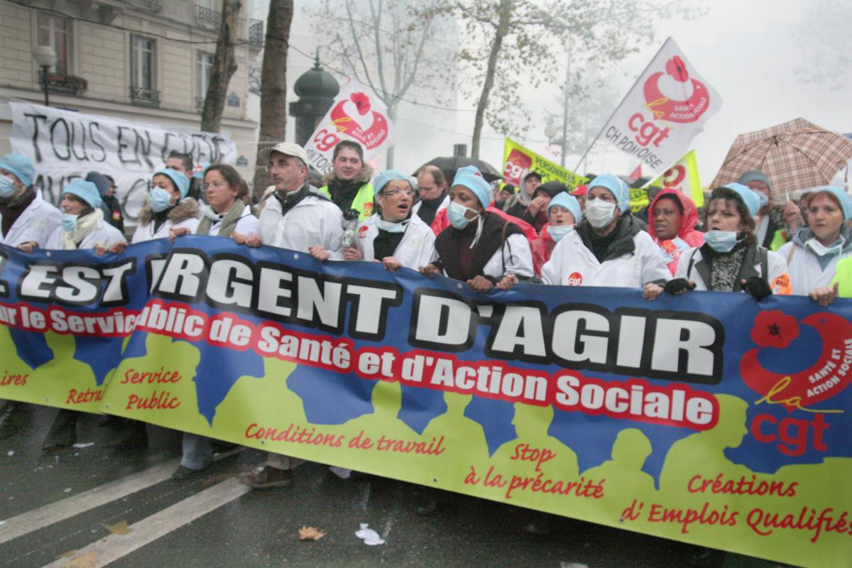 Cortège santé et assistants sociaux à la manifestation à paris le 20 novembre 2007