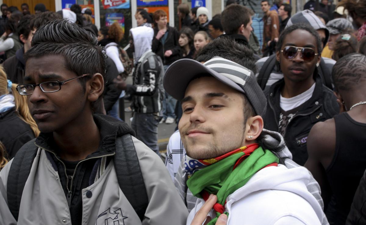 Manif lycéenne contre la suppresion des postes - 17 avril 2008