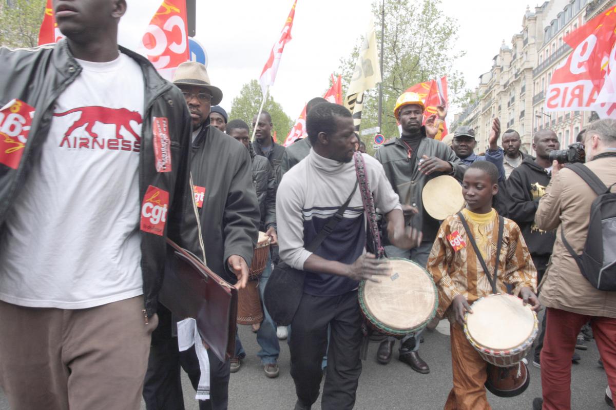 cortège de travailleurs sans-papiers
