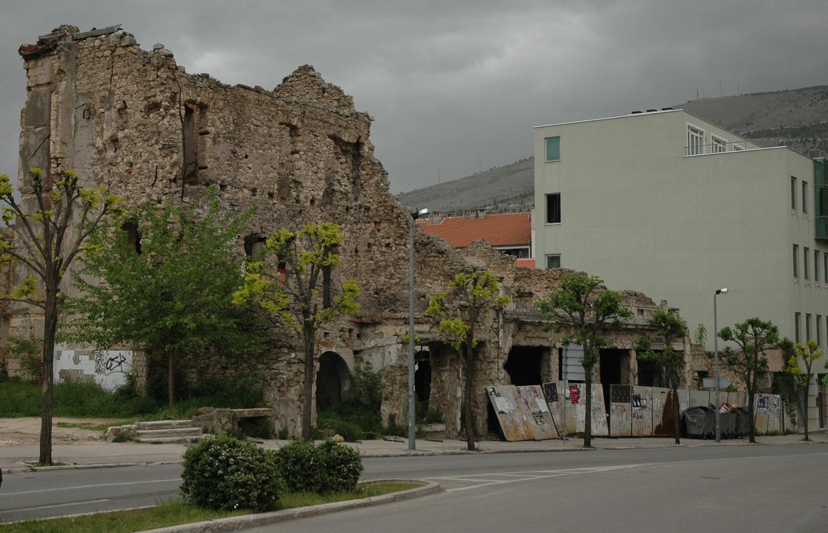 Mostar, quartier Ouest, maison en ruine.