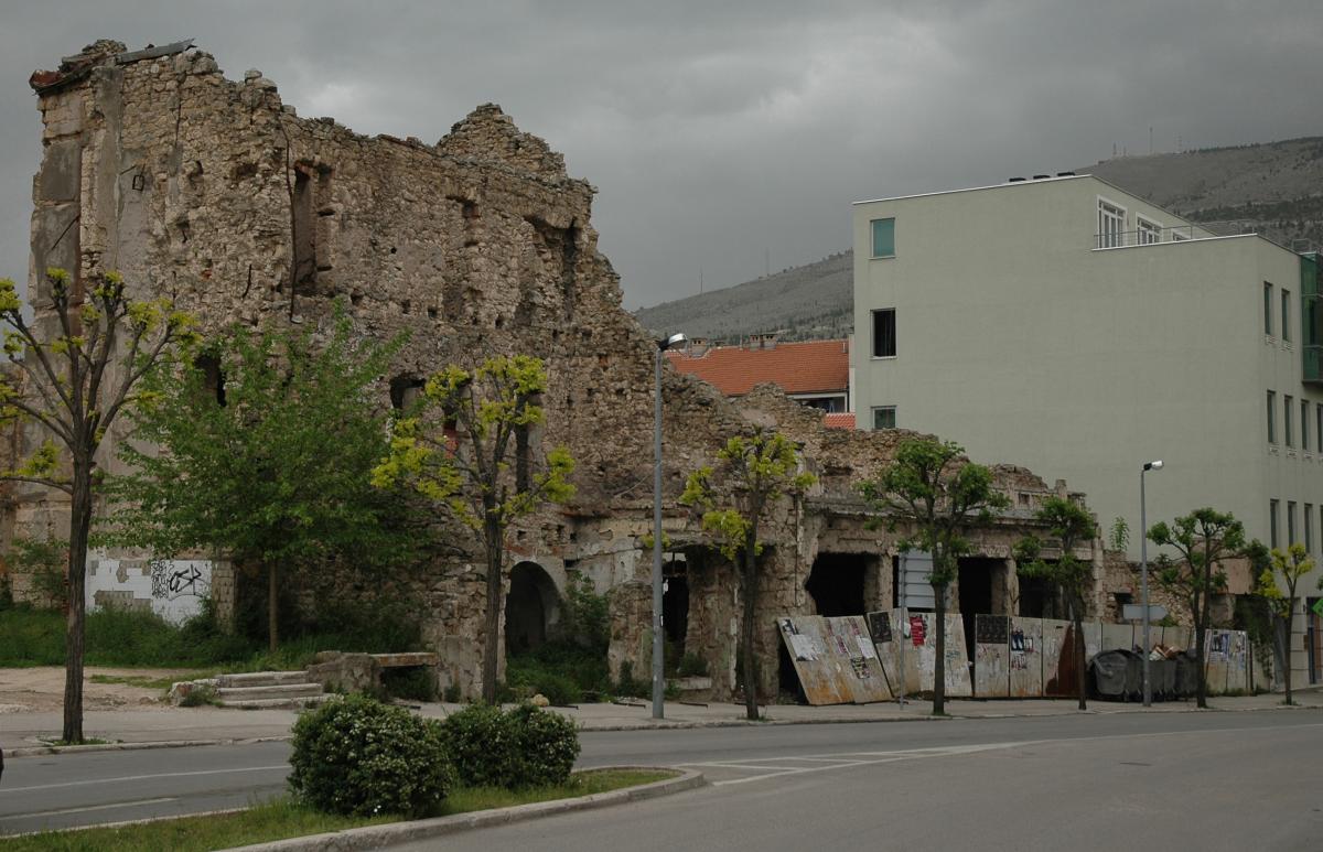 Mostar, quartier Ouest, maison en ruine.