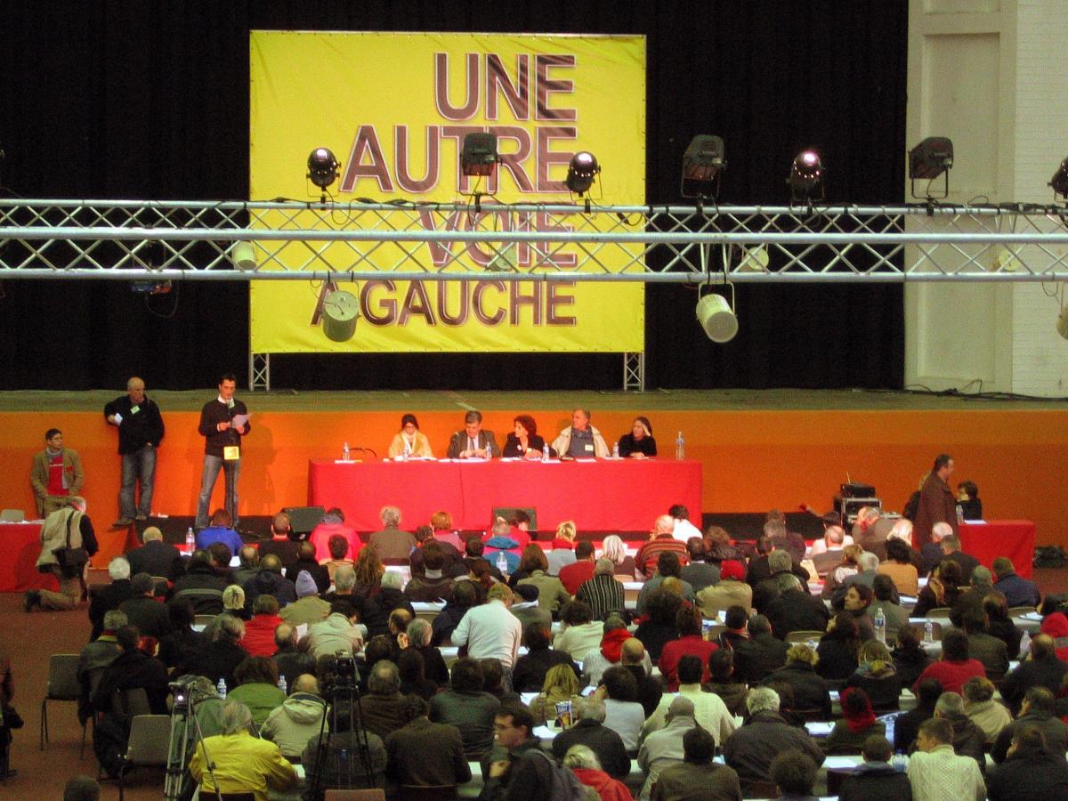 Réunion nationale des collectifs antilibéraux 09-12-2006