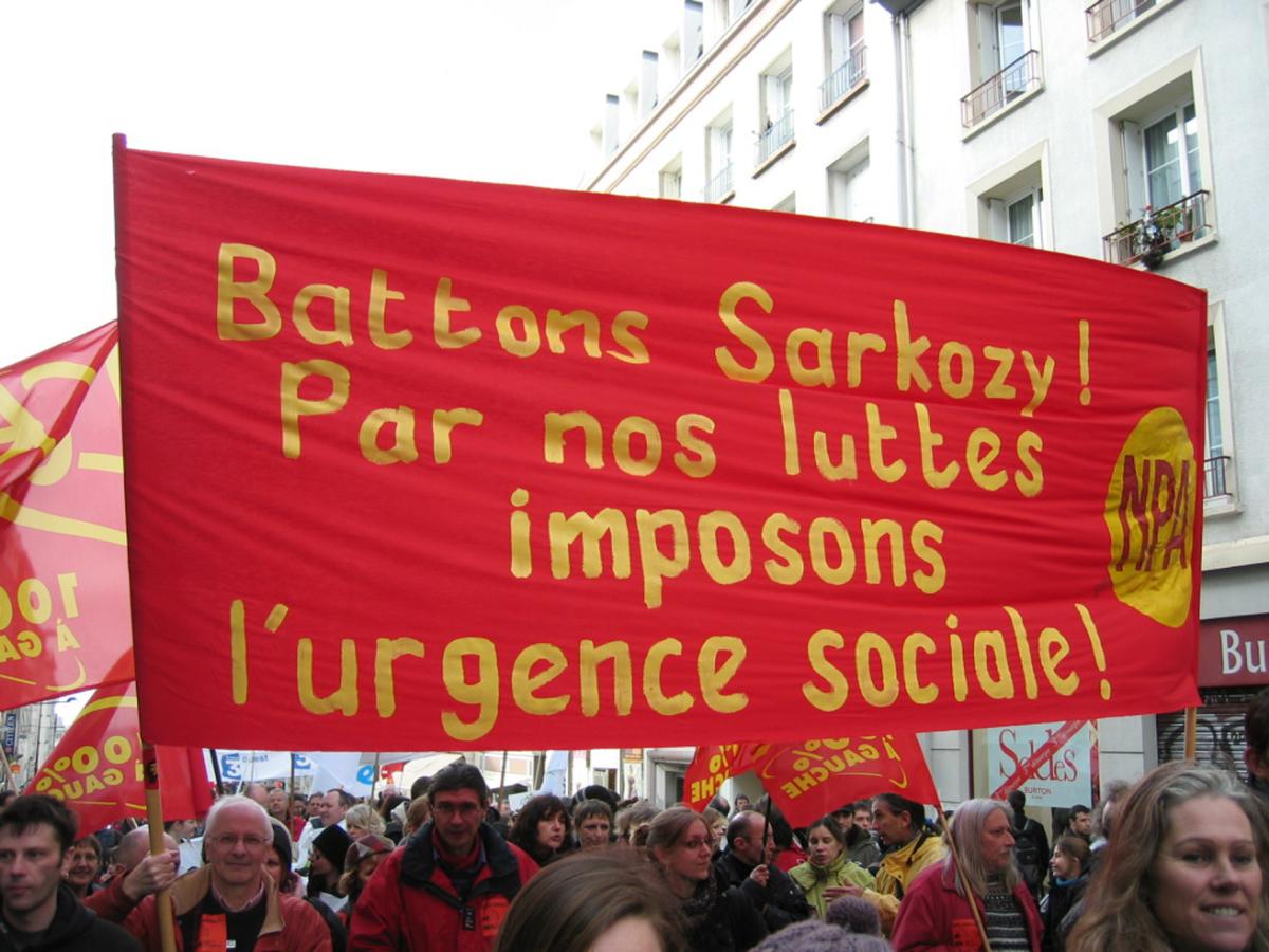 Le NPA parmi les 25.000 manifestants de Brest le 29 janvier 2009