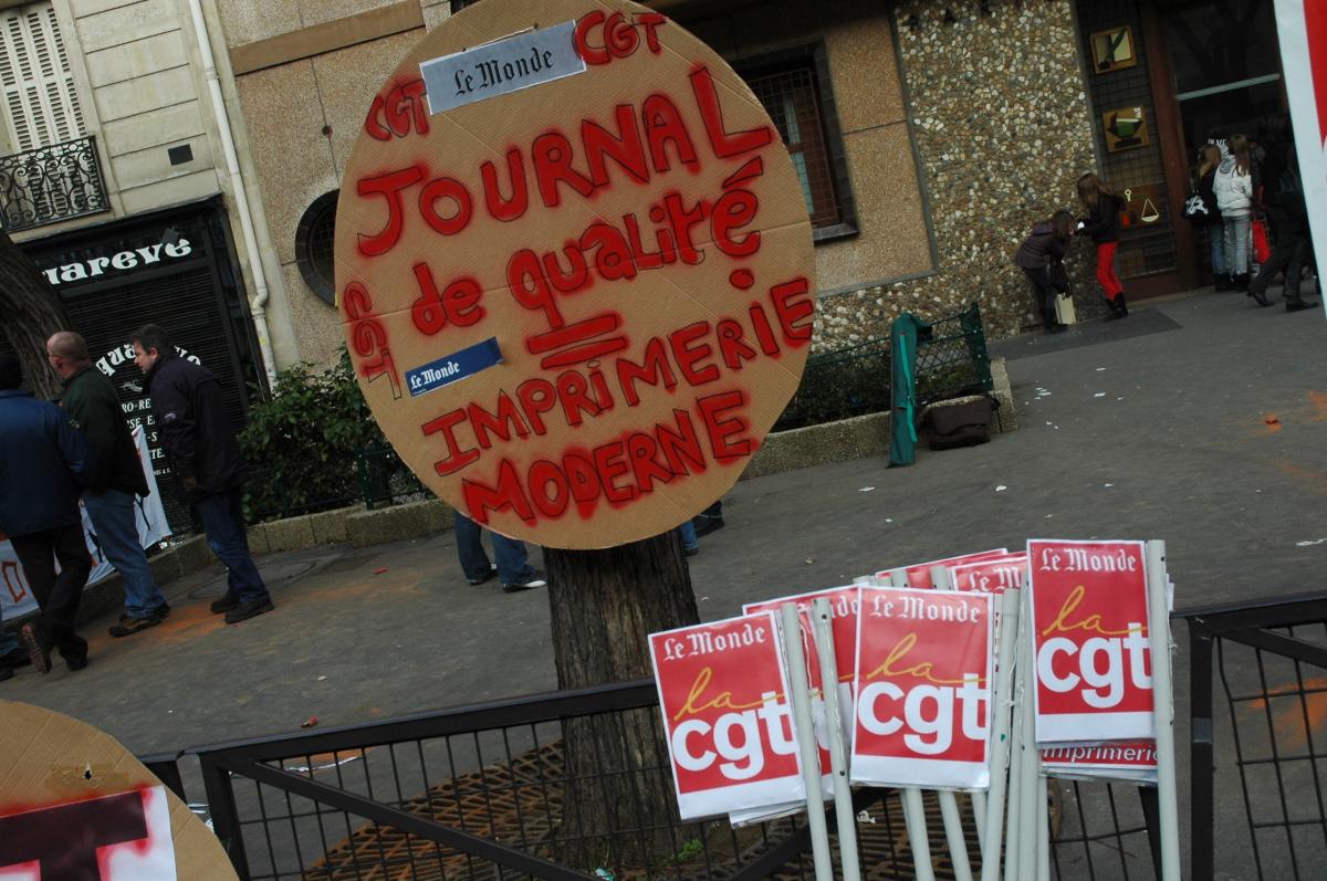 Imprimerie Le monde en Grève, journal de qualité égal imprimerie moderne.