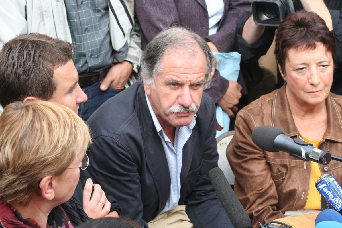 conférence de presse des résidents de cachan le 25 sept 2006