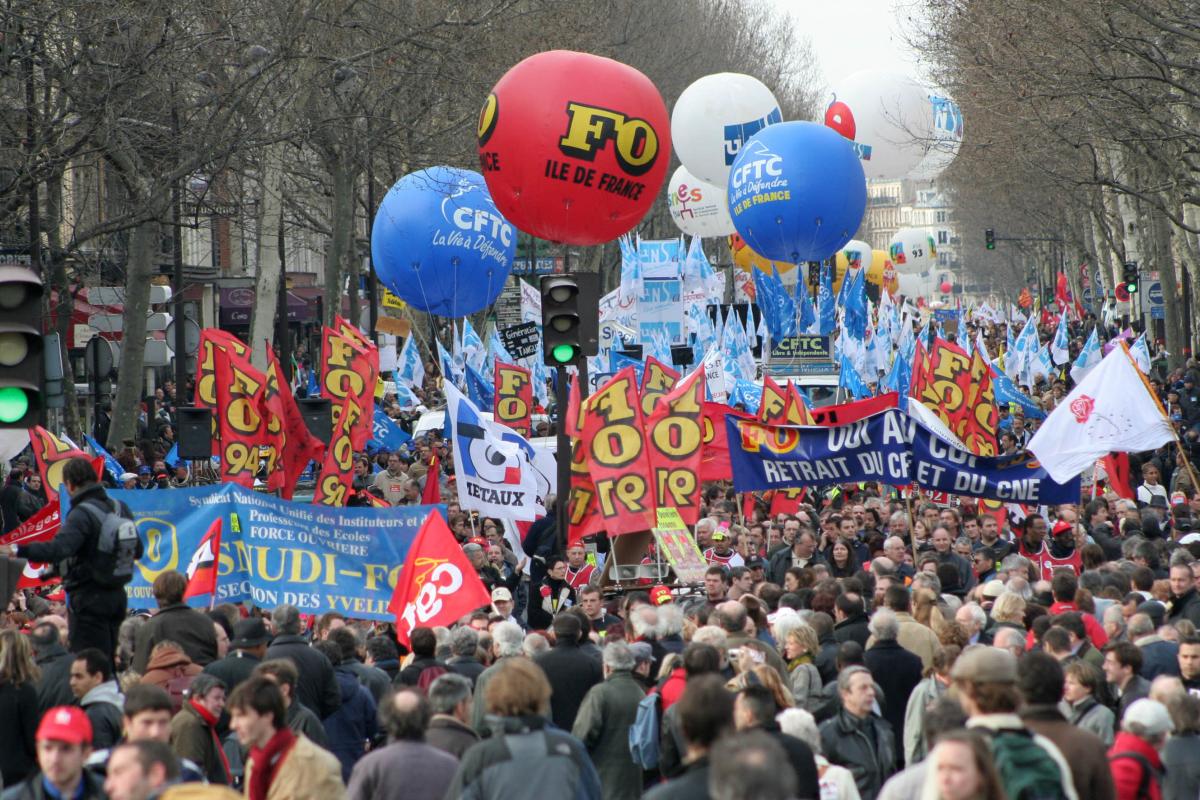 cortège syndical UNSA et FO anti CPE