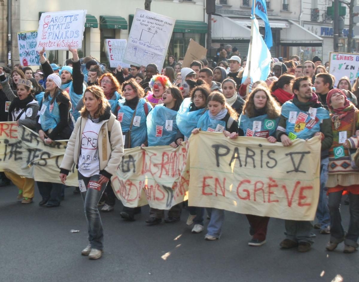 Cortege étudiant Paris V manif anti CPE 18 mars 2006