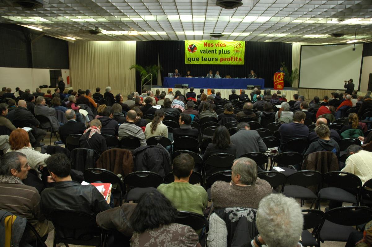 La Plaine Saint Denis le 5 février 2009 18 ème Congrès de la LCR.