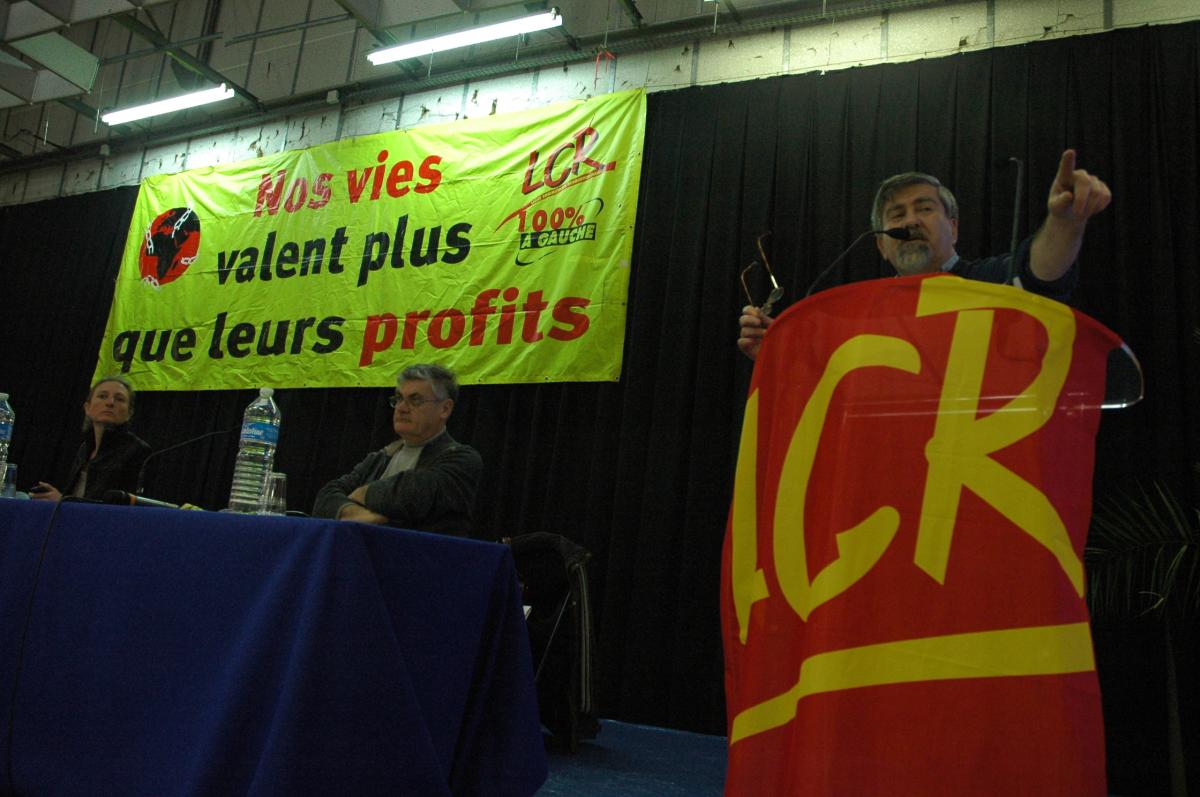 La Plaine Saint Denis le 5 février 2009 18 ème Congrès de la LCR.