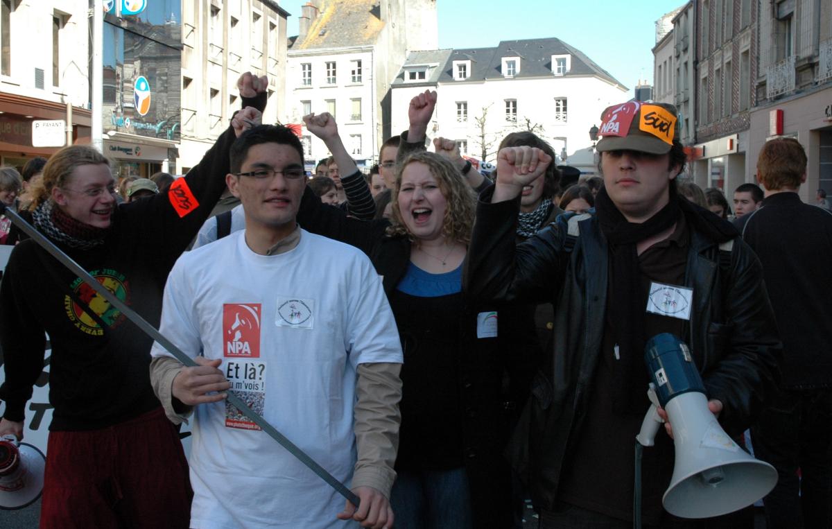 Cortège des étudiants de SUD et du NPA.