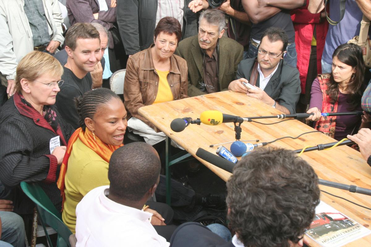 conférence de presse des résidents de cachan le 25 sept 2006