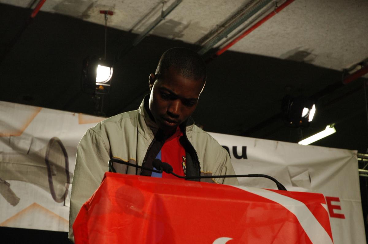 Tribune un sans papier